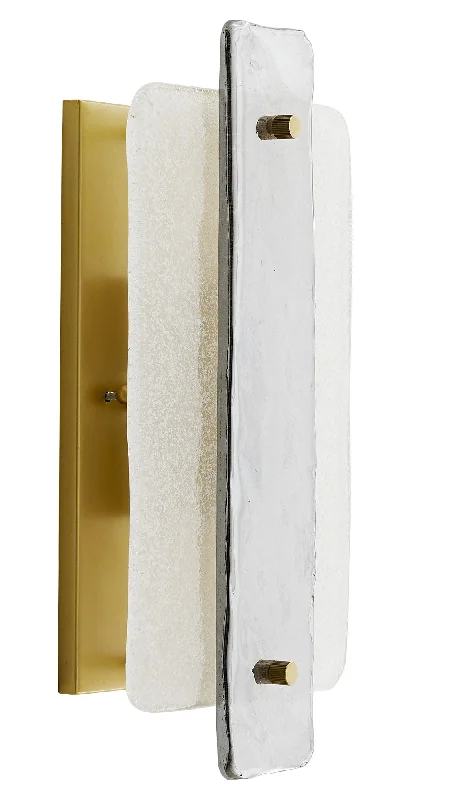 Track lighting for museums and galleriesUriah Wall Sconce