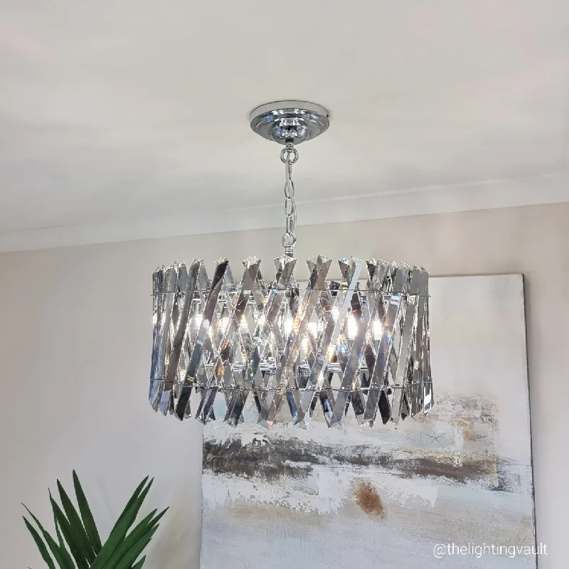 Chandeliers with Pendant Lights for a Stylish LookChandeliers with Pendant Lights for a Stylish LookDevonport Large Chandelier / Flush Smoked
